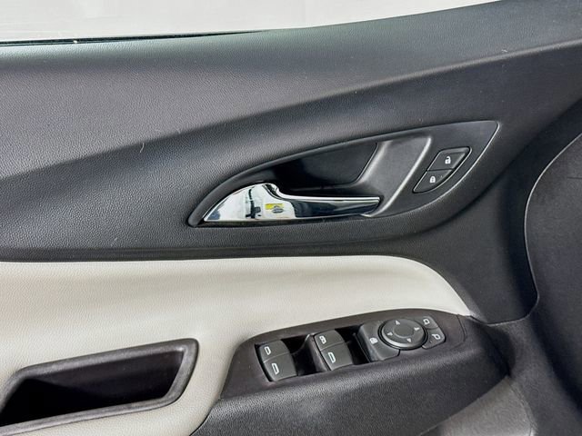 Used 2020 Chevrolet Equinox LS w/ LS Convenience Package image 20