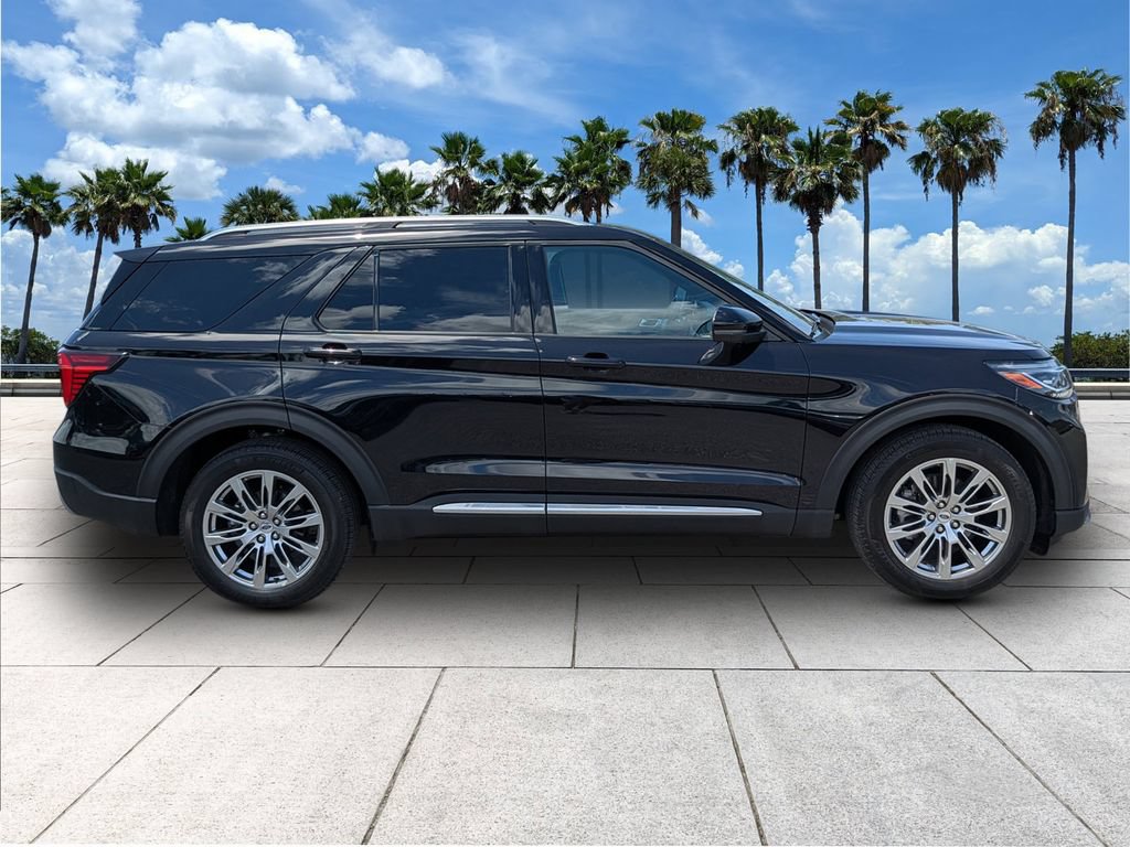Certified 2026 Ford Explorer Platinum RWD image 8