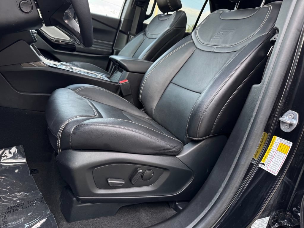 Certified 2024 Ford Explorer ST w/ Equipment Group 401A AWD/4WD image 6