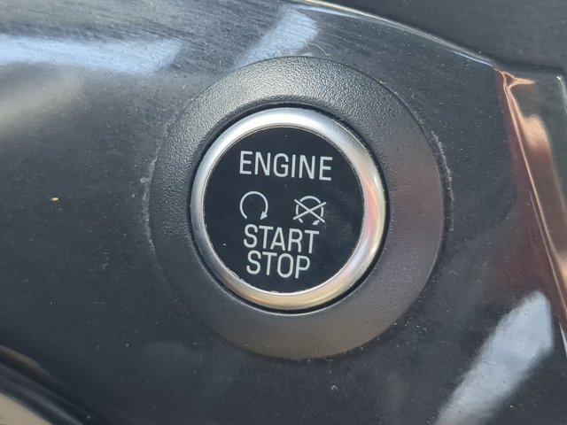 Certified 2019 Ford Escape Titanium FWD image 28