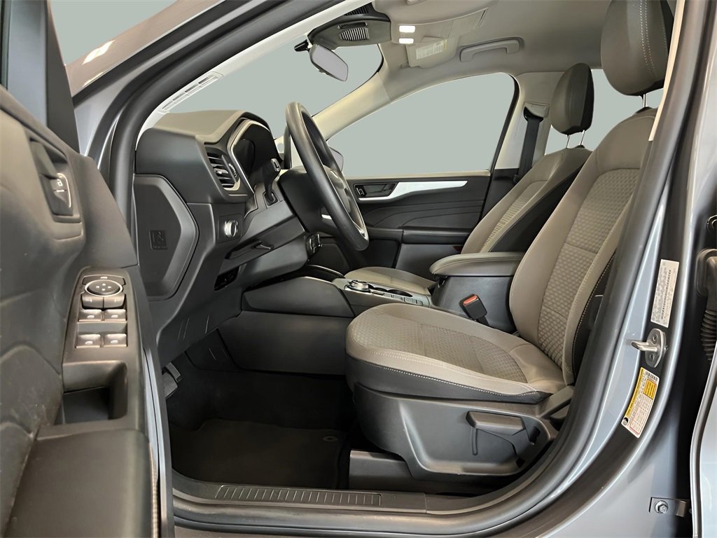 Certified 2022 Ford Escape SE image 17