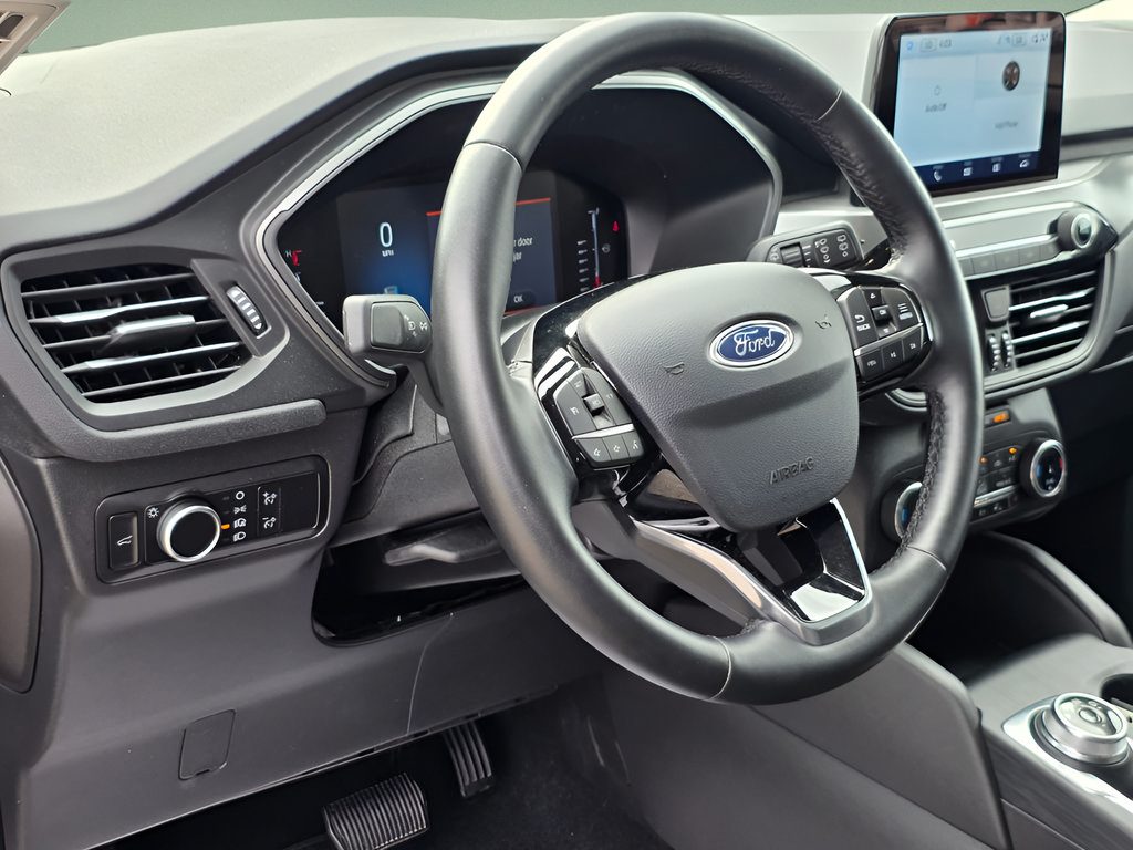 Certified 2024 Ford Escape Active AWD/4WD image 16