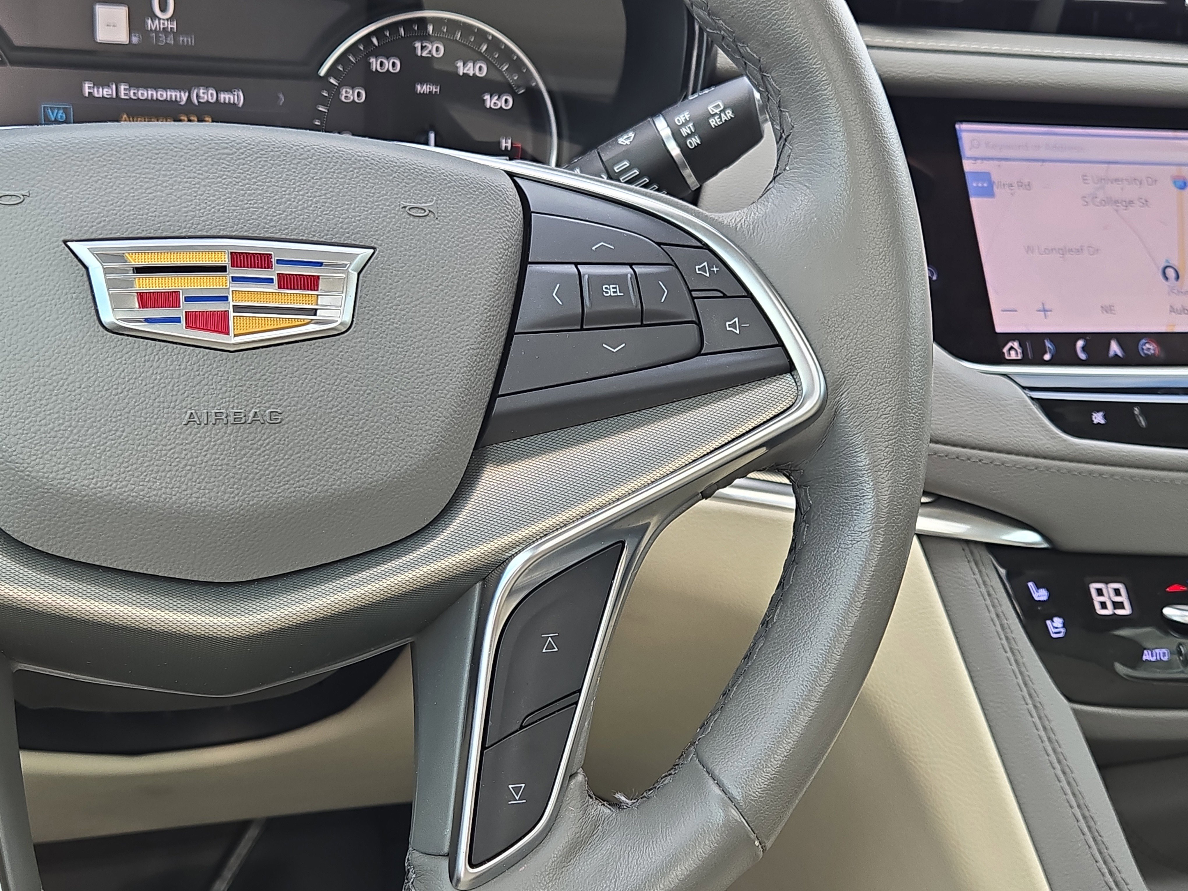 Used 2022 Cadillac XT5 Premium Luxury image 22