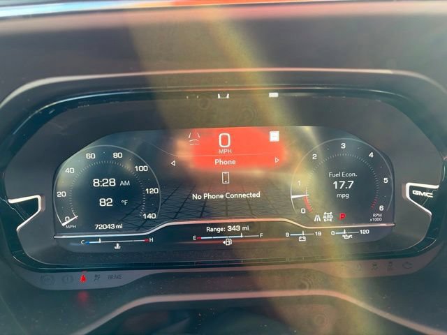 Used 2023 GMC Yukon XL Denali AWD/4WD image 15
