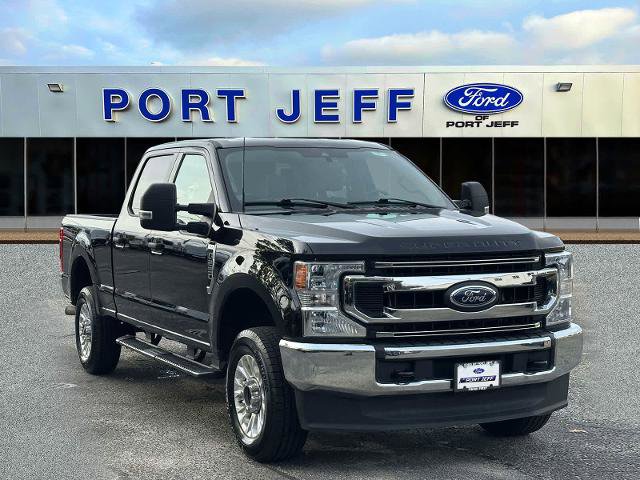 Certified 2022 Ford F250 XLT w/ Snow Plow Prep Package image 2