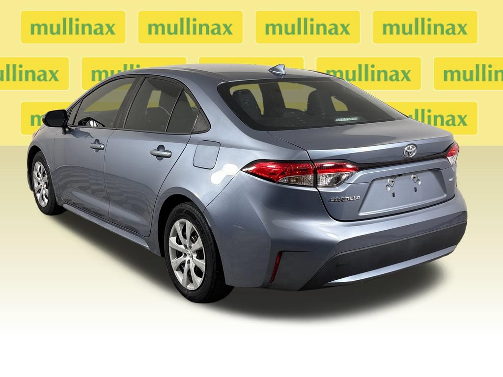 Used 2022 Toyota Corolla LE FWD image 9
