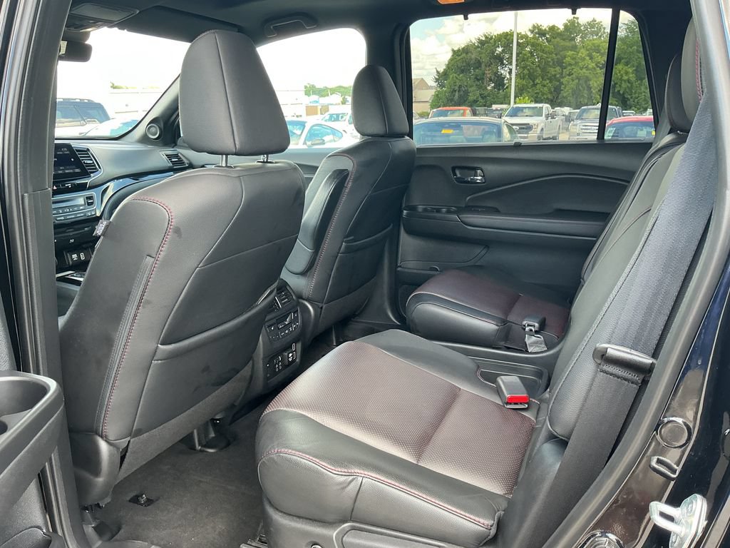 Used 2021 Honda Pilot Elite image 17