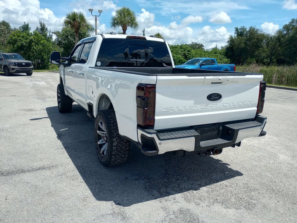 Certified 2025 Ford F250 Lariat w/ Lariat Ultimate Package AWD/4WD image 5