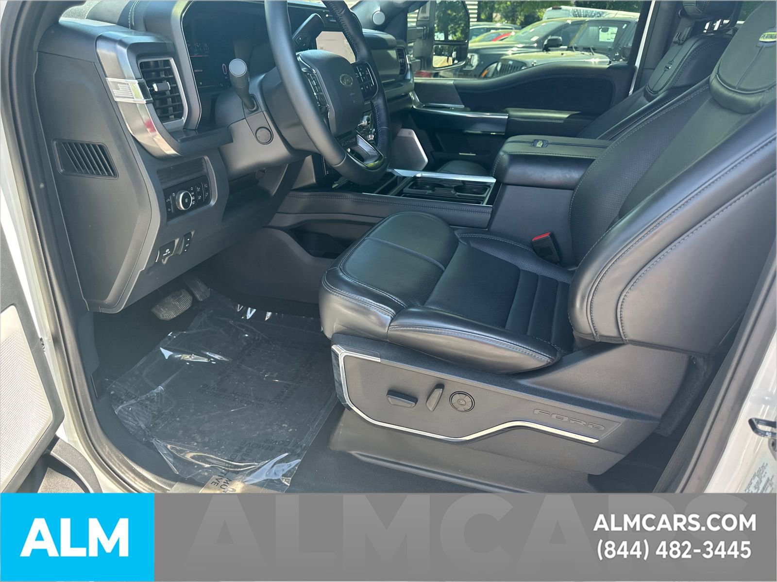 Certified 2025 Ford F350 Platinum AWD/4WD image 10