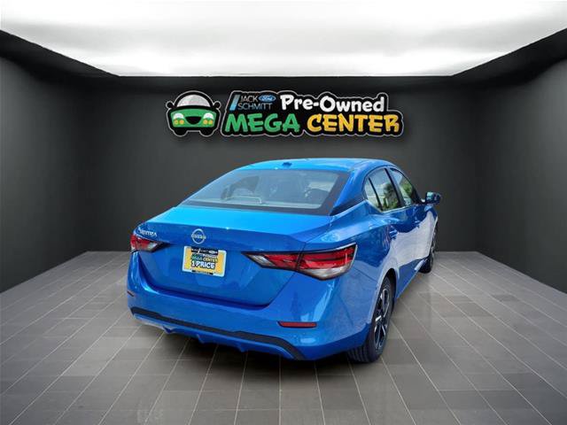 Used 2025 Nissan Sentra SV FWD image 21