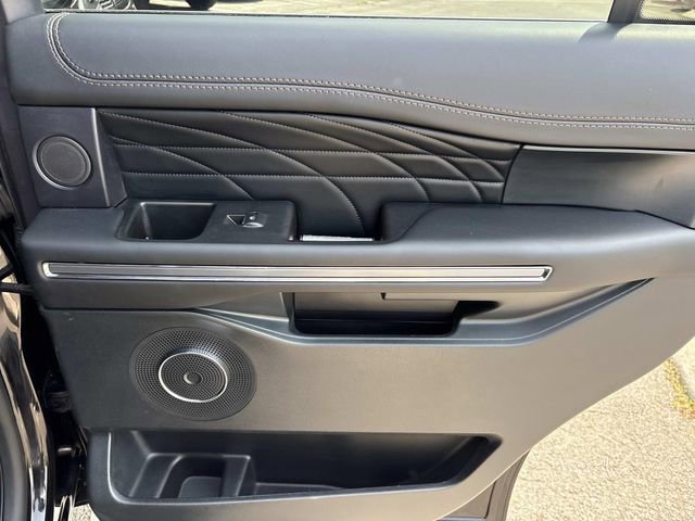 Certified 2020 Ford Expedition Platinum AWD/4WD image 20