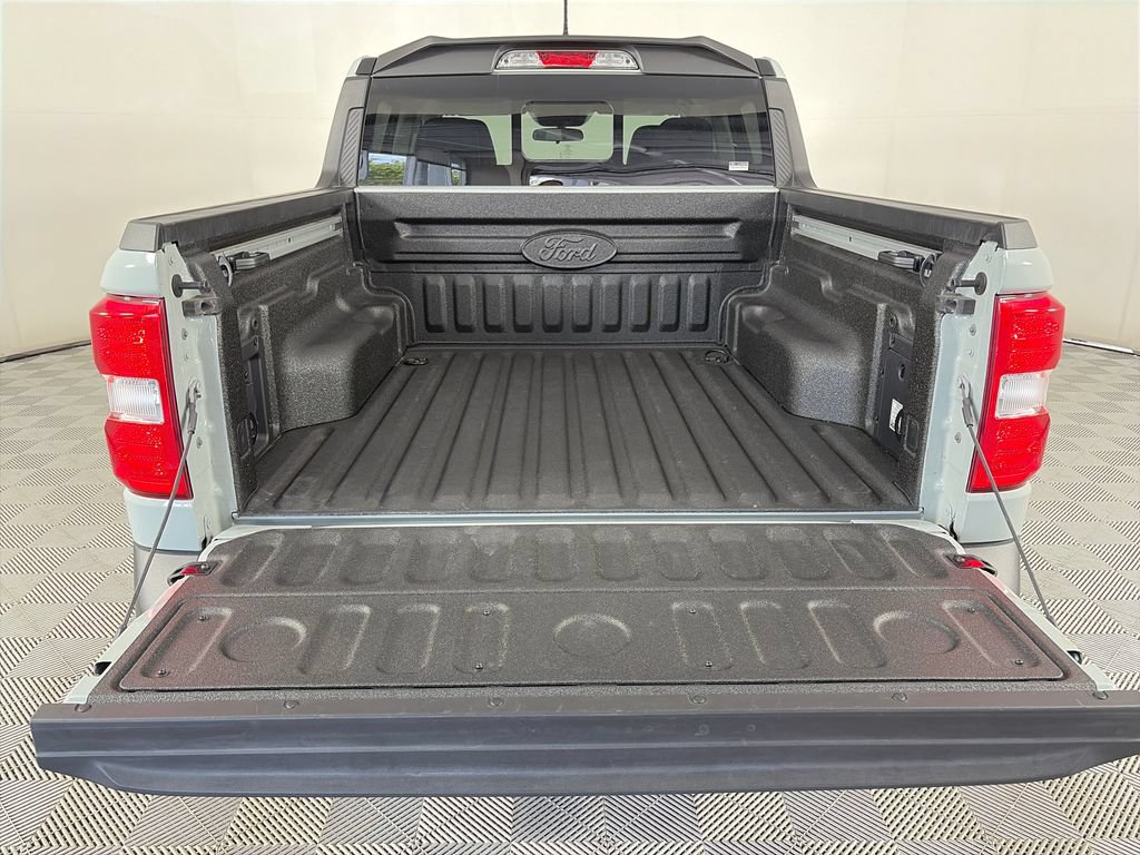 Certified 2024 Ford Maverick Lariat FWD image 27
