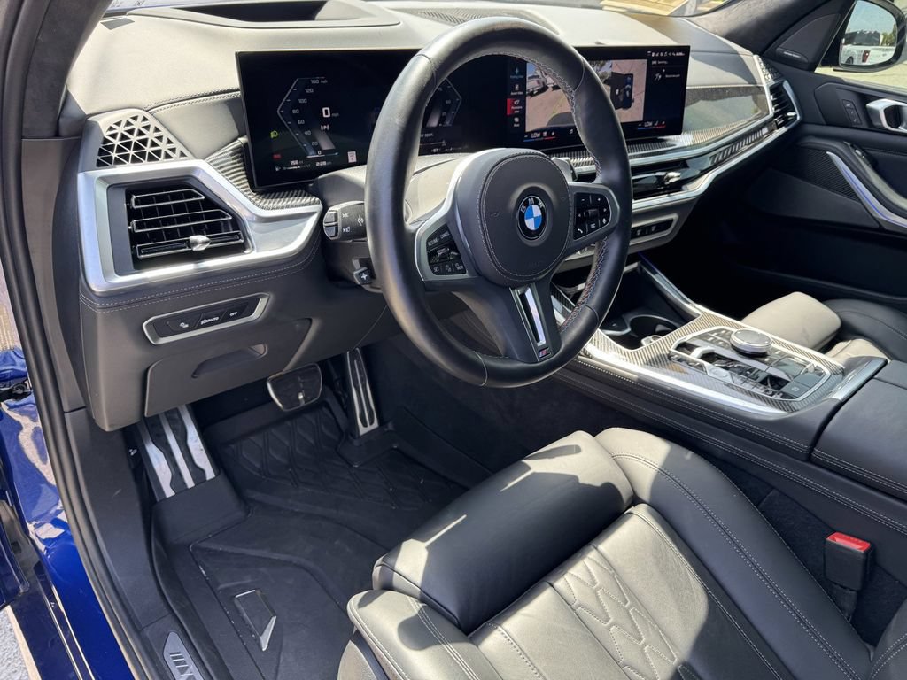 Used 2024 BMW X7 M60i w/ M Sport Professional Package AWD/4WD image 21