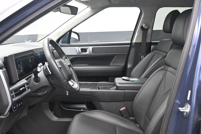Used 2025 Hyundai Santa Fe SEL AWD/4WD image 6