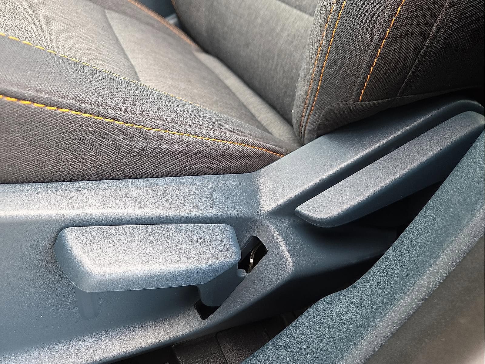 Certified 2024 Ford Maverick Tremor w/ Tremor Off-Road Package image 15