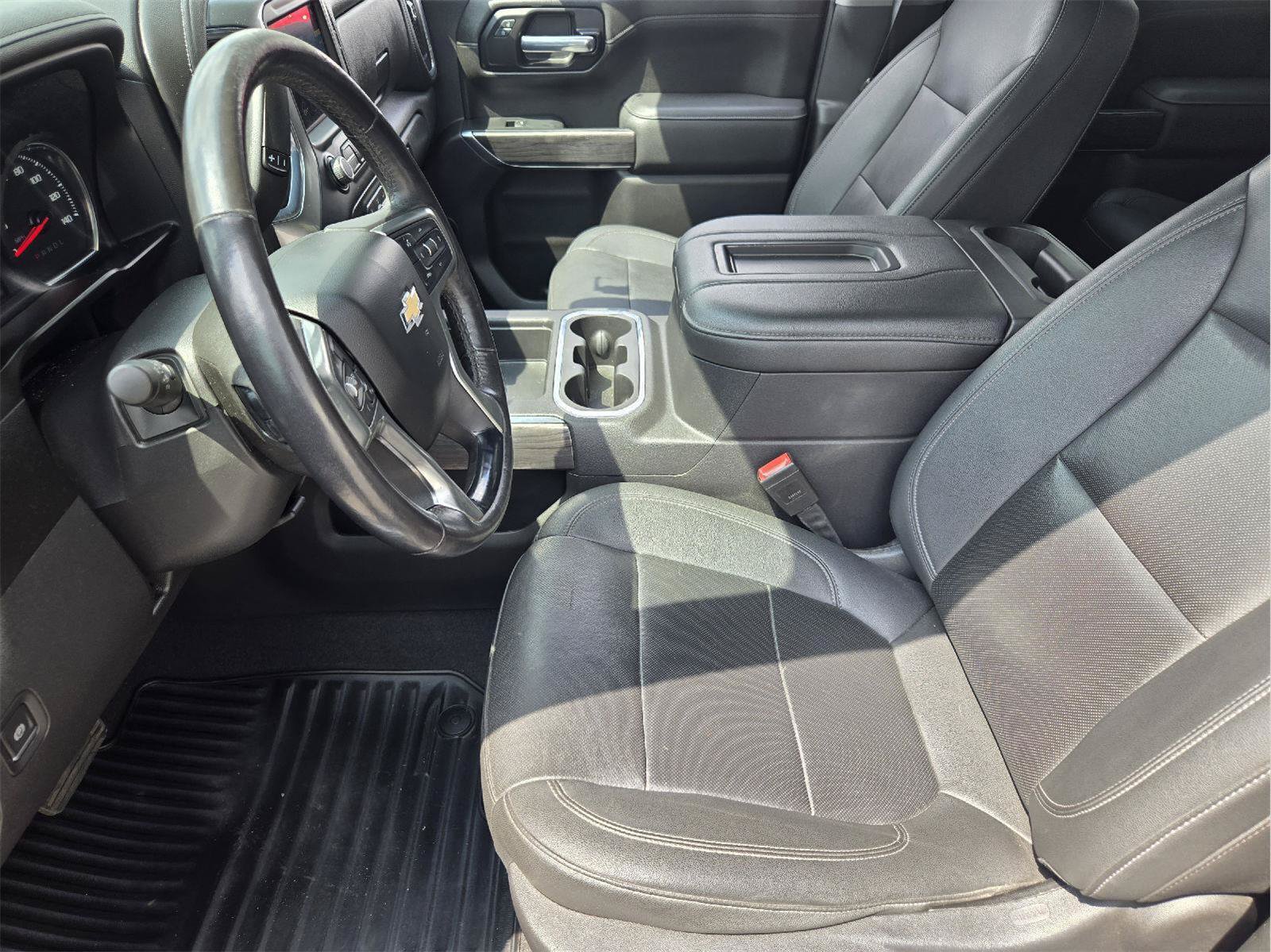 Used 2021 Chevrolet Silverado 1500 LTZ RWD image 13