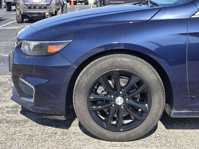 Used 2018 Chevrolet Malibu LT w/ Leather Package image 8