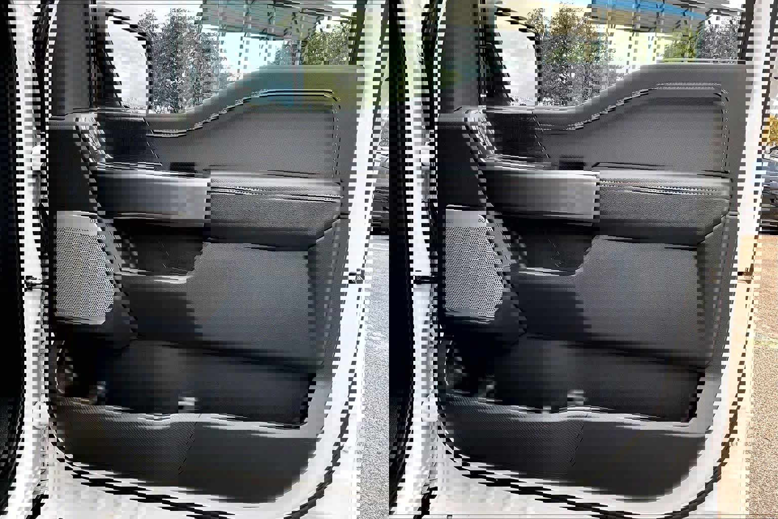 Certified 2022 Ford F150 XLT w/ Equipment Group 302A High image 22