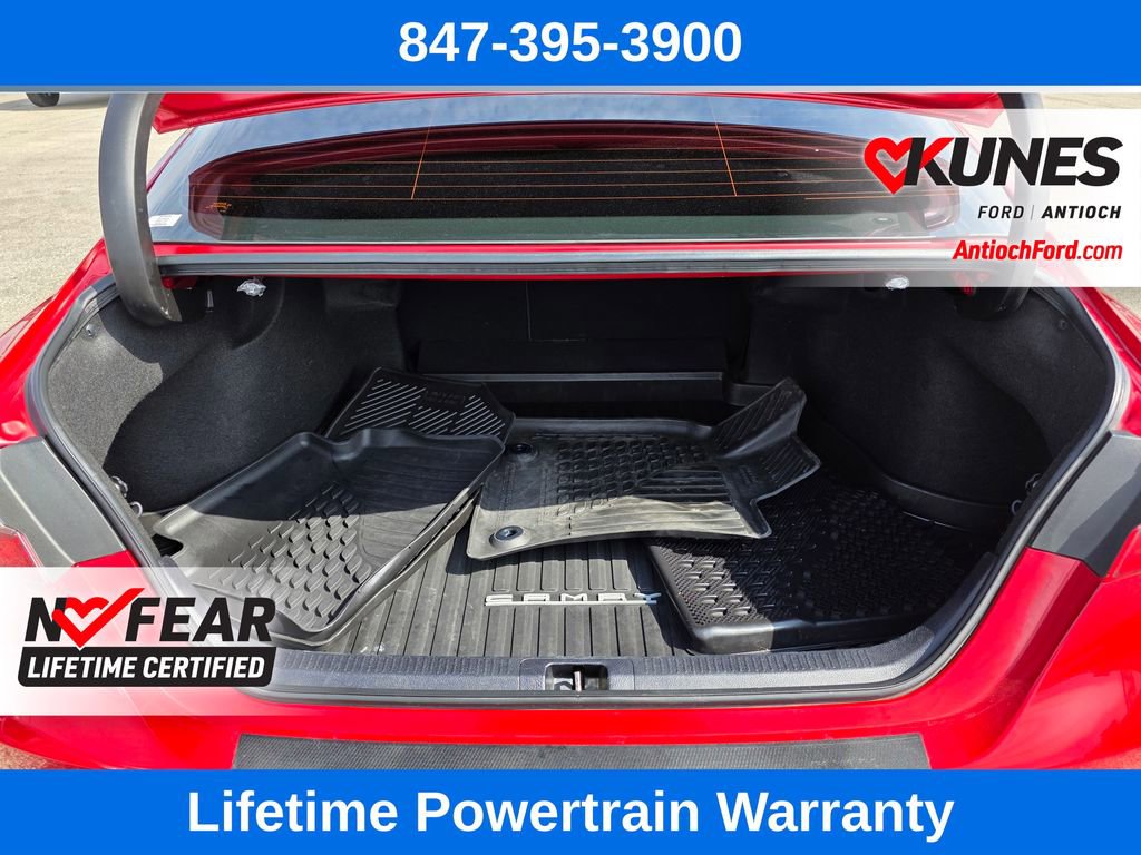 Used 2021 Toyota Camry SE w/ Cold Weather Package image 22