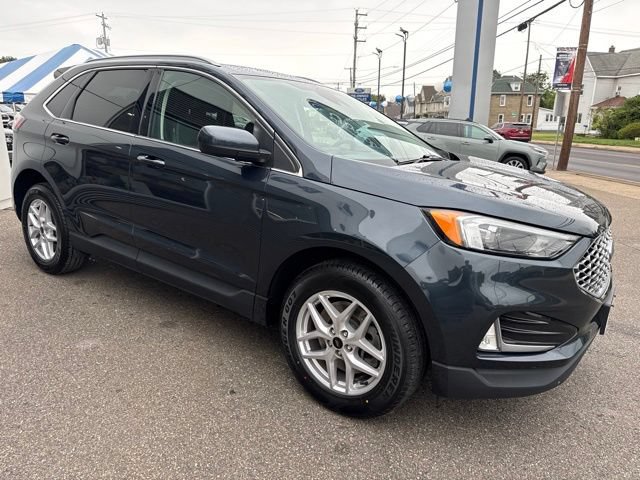 Certified 2024 Ford Edge SEL w/ Convenience Package AWD/4WD image 4