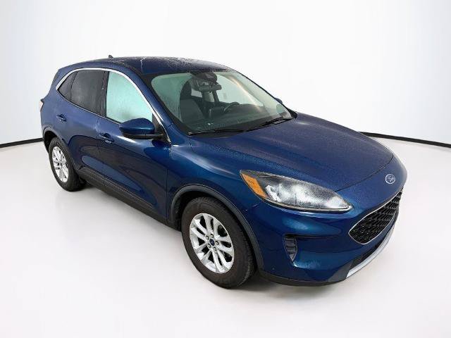 Certified 2020 Ford Escape SE FWD image 3
