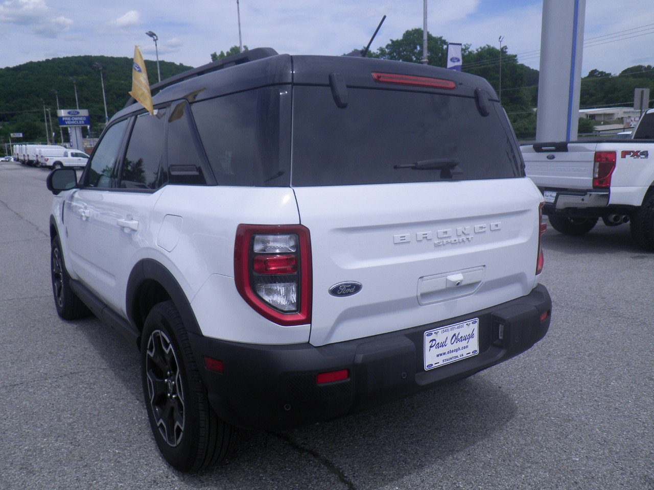 Certified 2025 Ford Bronco Sport Outer Banks w/ Outer Banks Tech Package+ AWD/4WD image 5