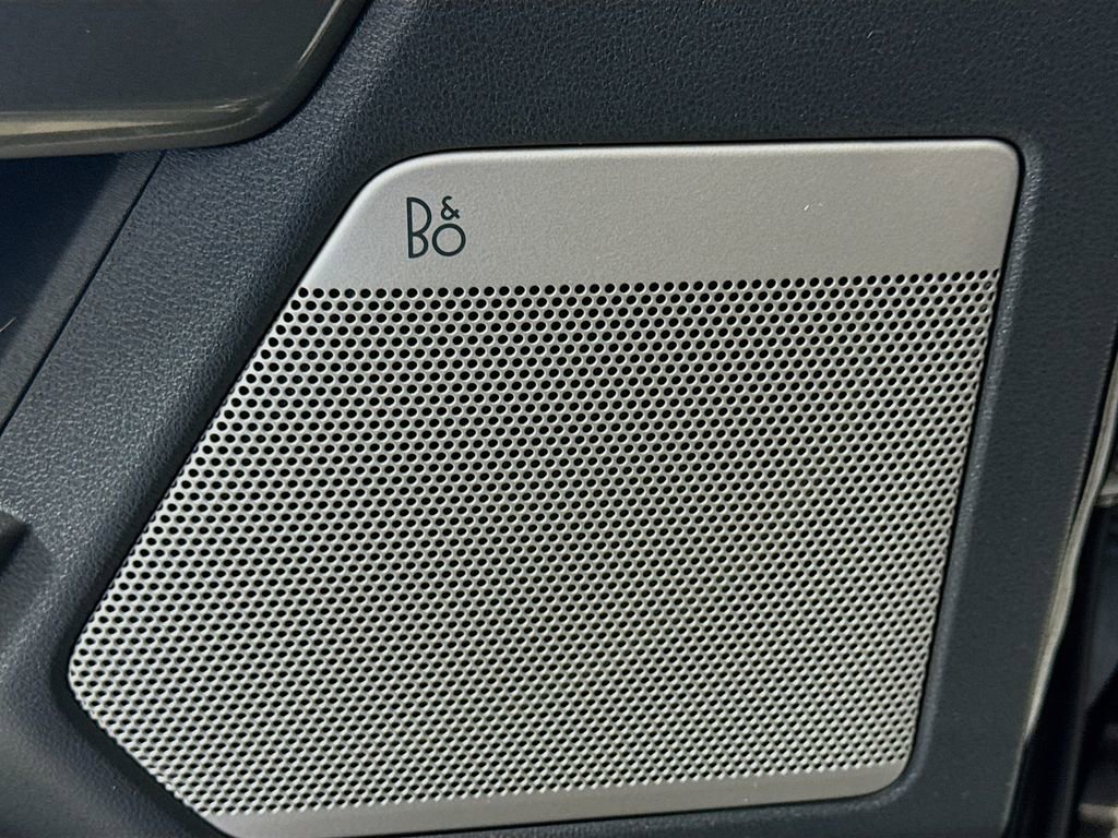 Certified 2023 Ford F150 XLT w/ Equipment Group 302A High image 24