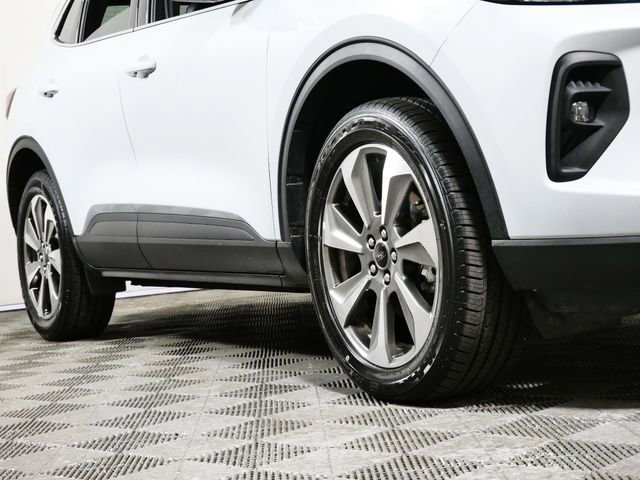 Certified 2025 Ford Escape Platinum image 2