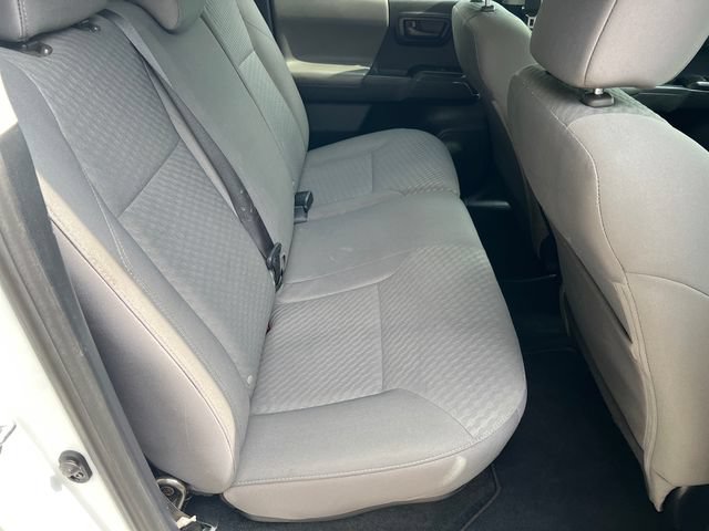 Used 2022 Toyota Tacoma SR w/ SR Convenience Package RWD image 17