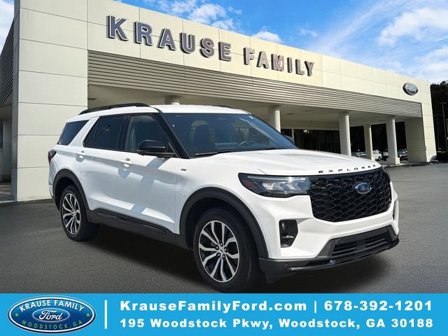 Certified 2025 Ford Explorer ST-Line AWD/4WD image 1