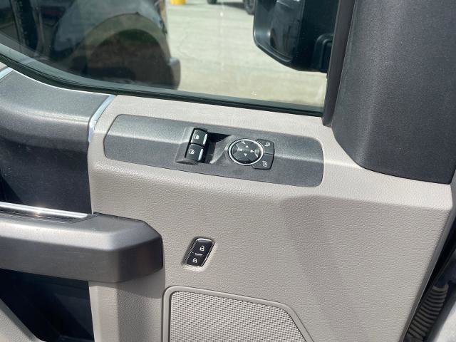 Certified 2017 Ford F250 XLT RWD image 17