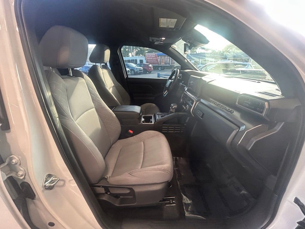Used 2024 Toyota Tacoma SR5 image 22
