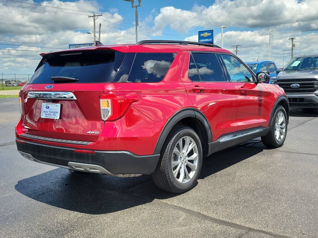 Certified 2022 Ford Explorer XLT w/ Equipment Group 202A AWD/4WD image 4
