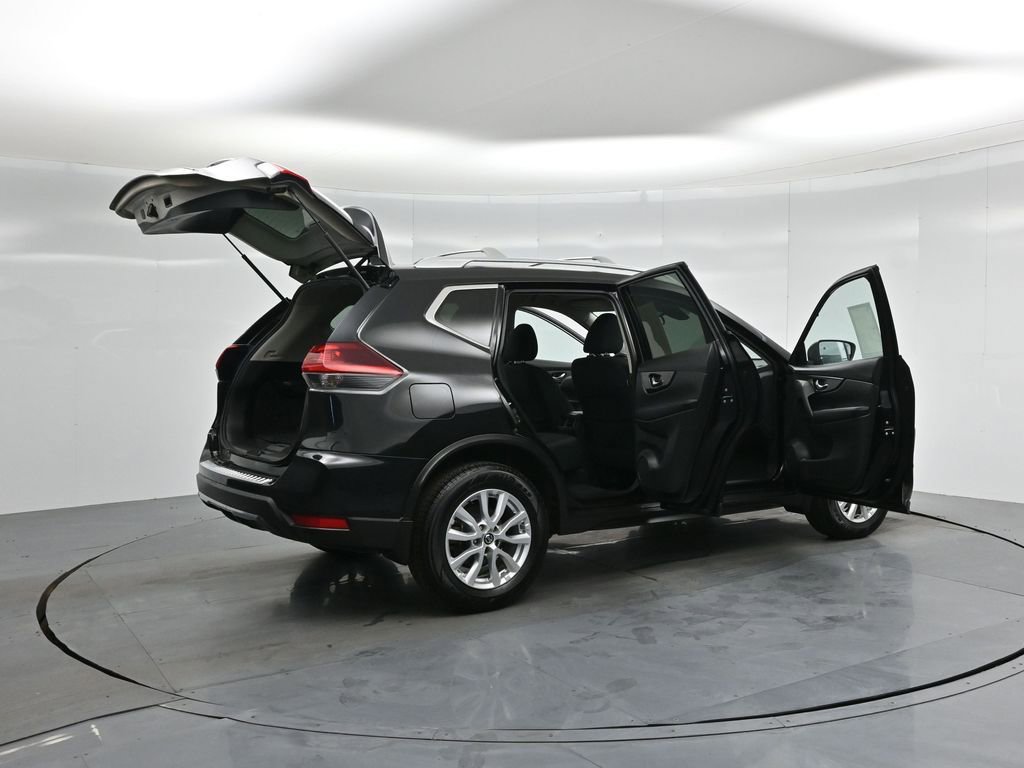 Used 2019 Nissan Rogue S w/ Special Edition Package image 6