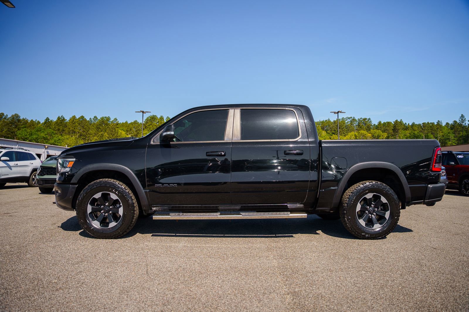 Used 2019 RAM 1500 Rebel w/ Rebel Level 2 Equipment Group AWD/4WD image 4