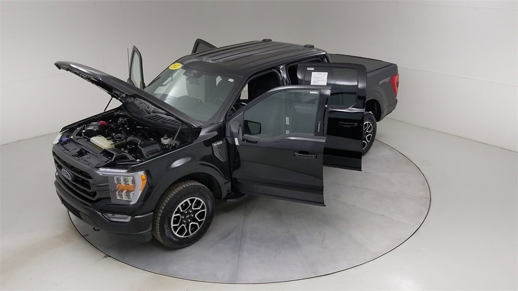 Certified 2022 Ford F150 XLT w/ Equipment Group 302A High image 56