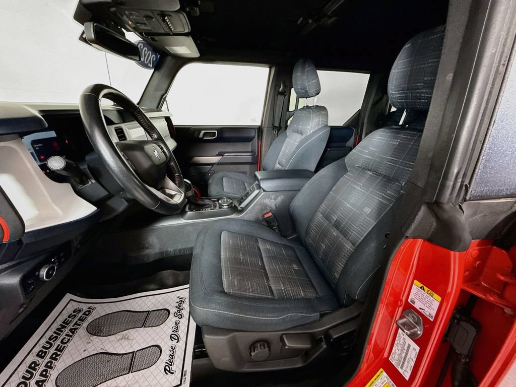 Certified 2023 Ford Bronco Heritage Edition AWD/4WD image 2