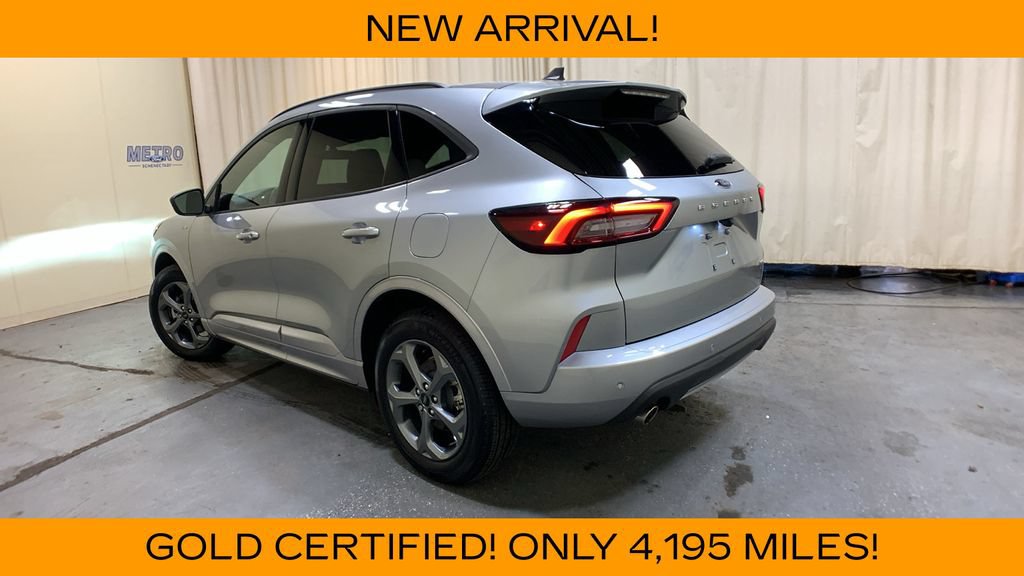 Certified 2024 Ford Escape ST-Line w/ Tech Pack #1 AWD/4WD image 5