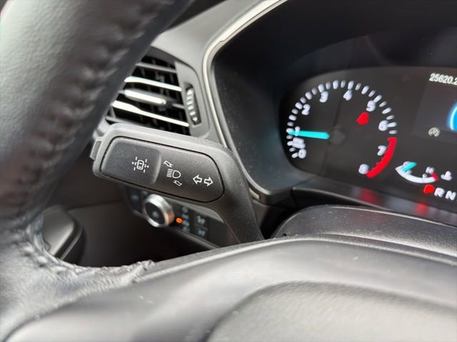 Certified 2020 Ford Escape SEL image 45