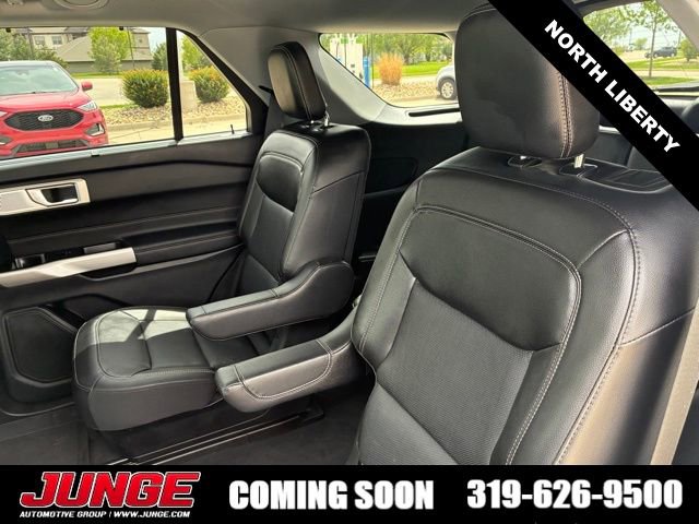 Certified 2023 Ford Explorer Limited w/ Limited Technology Package AWD/4WD image 30
