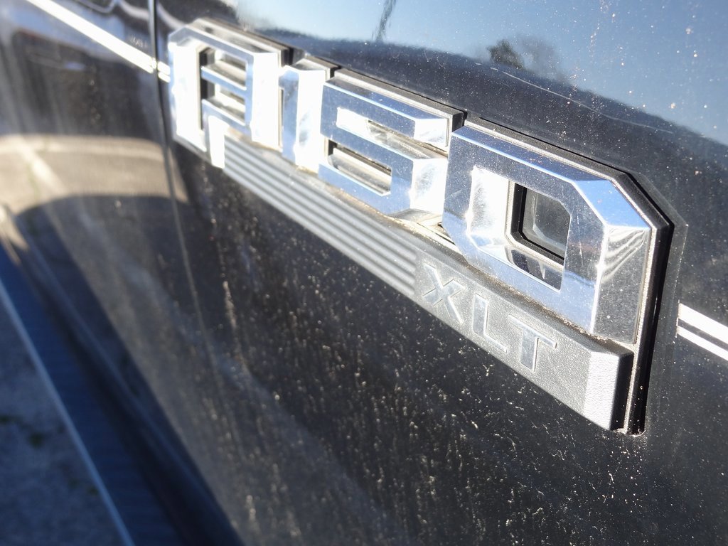 Certified 2018 Ford F150 XLT w/ Equipment Group 302A Luxury image 12