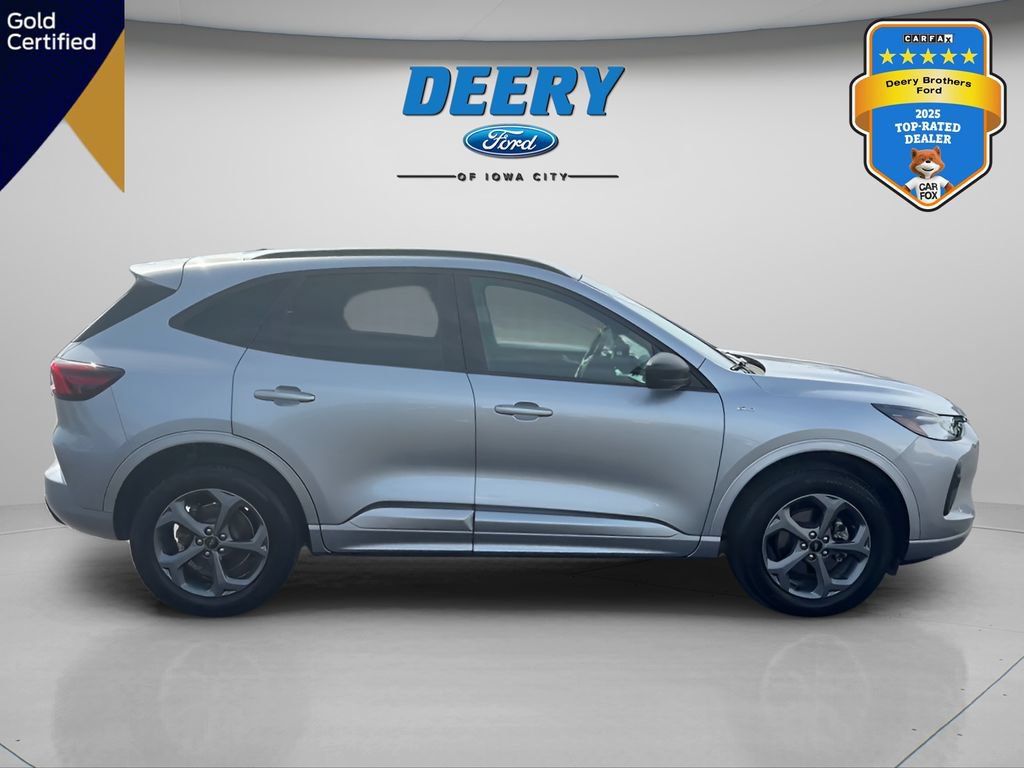 Certified 2024 Ford Escape ST-Line w/ Tech Pack #1 AWD/4WD image 8
