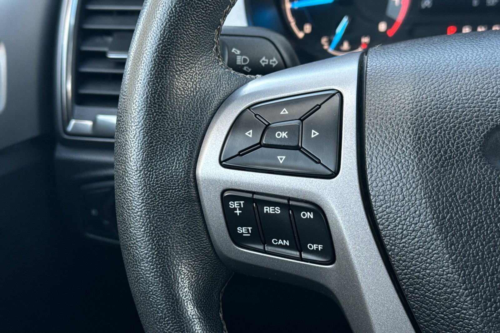 Certified 2019 Ford Ranger XLT w/ Equipment Group 302A Luxury image 23