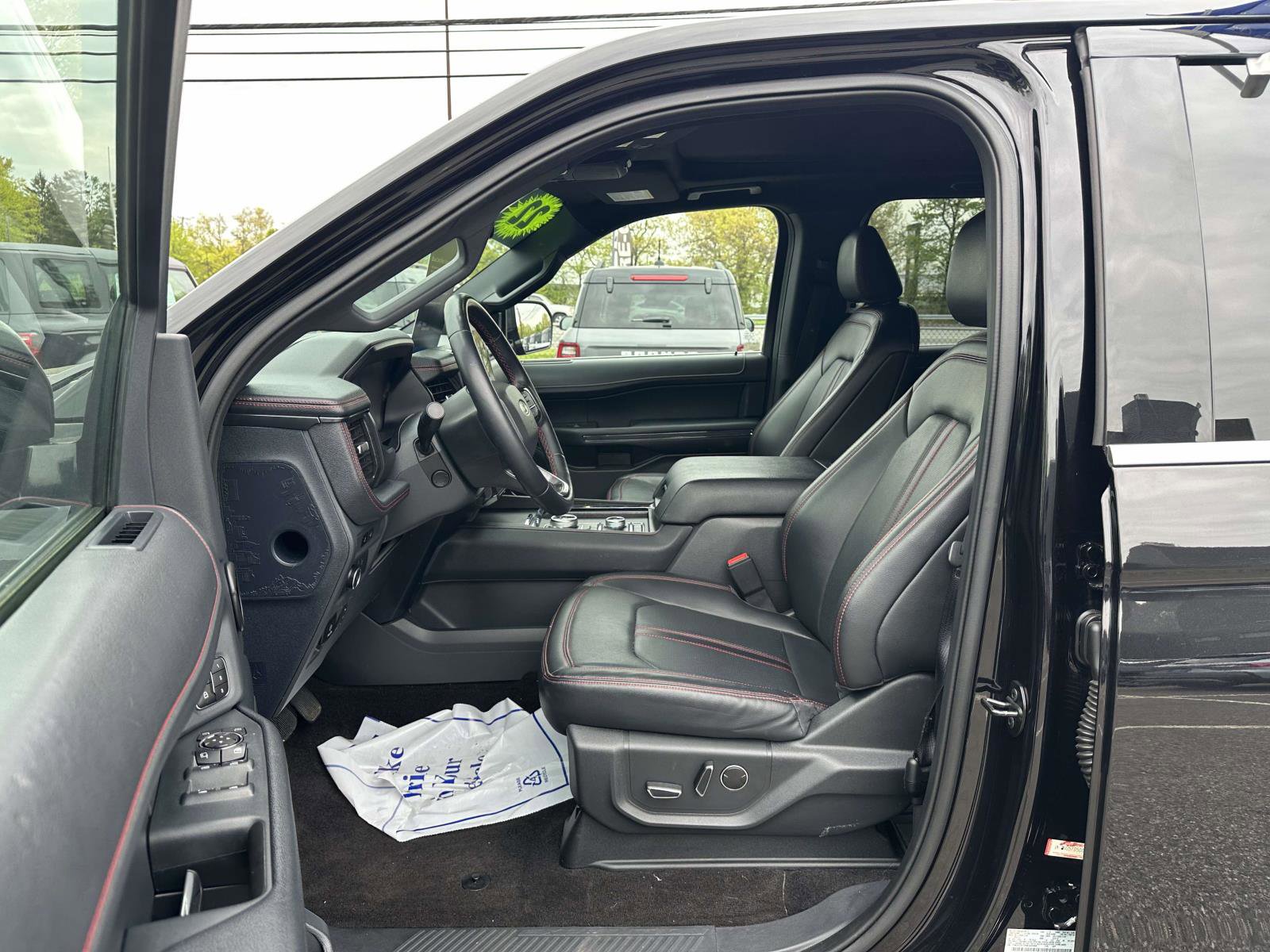 Certified 2022 Ford Expedition Max Limited AWD/4WD image 17