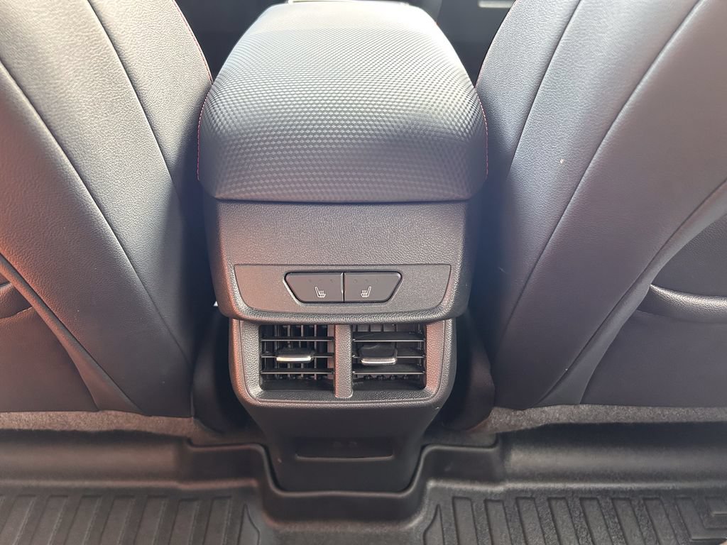 Used 2026 Chevrolet Equinox RS w/ Convenience Package III AWD/4WD image 42