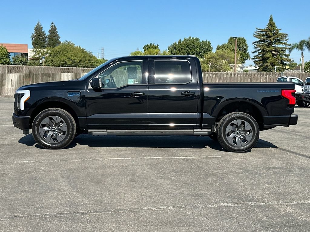 Certified 2025 Ford F150 Lightning Flash AWD/4WD image 6