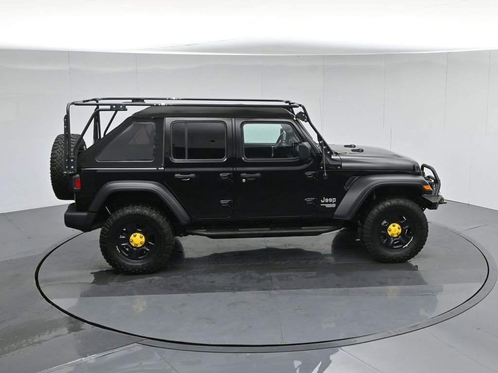 Used 2018 Jeep Wrangler Unlimited Sport image 46