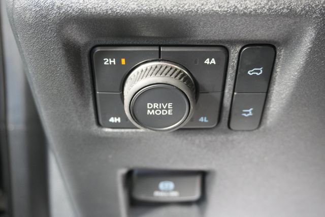 Certified 2025 Ford Expedition Active AWD/4WD image 22