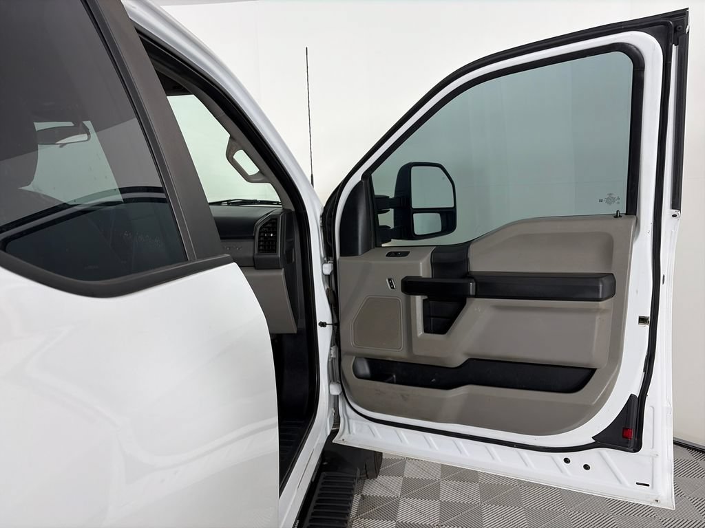 Certified 2021 Ford F550 4x4 SuperCab Super Duty image 23