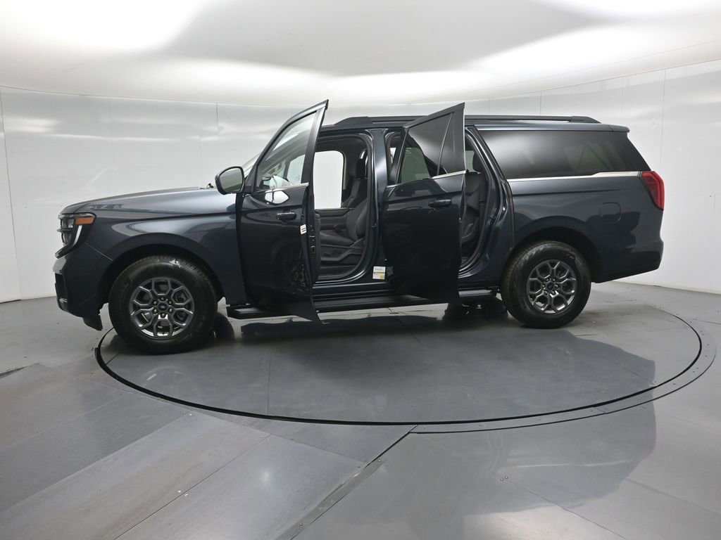 Certified 2025 Ford Expedition Max Active AWD/4WD image 54